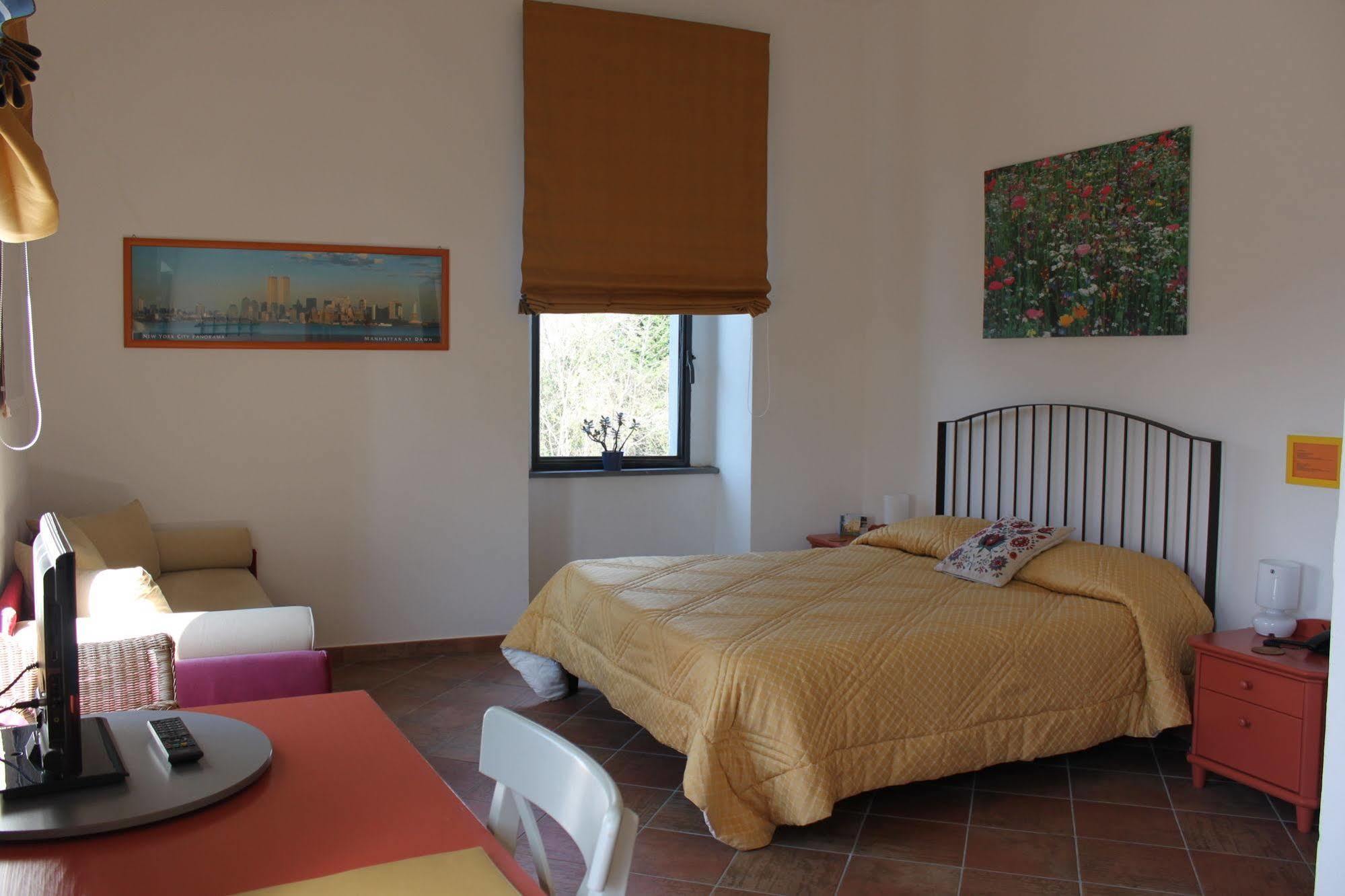 Flegrea House Aparthotel Pozzuoli Exterior foto